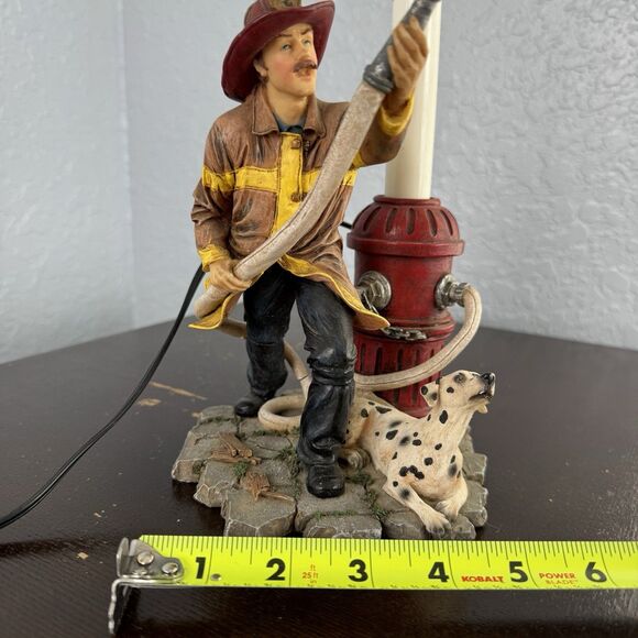 Vintage Fireman Statue Lamp w Hose, Hydrant & Dalmation Light Works - Realistic - Picture 2 of 12